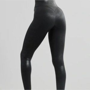 NWT BuffBunny Viper Leggings